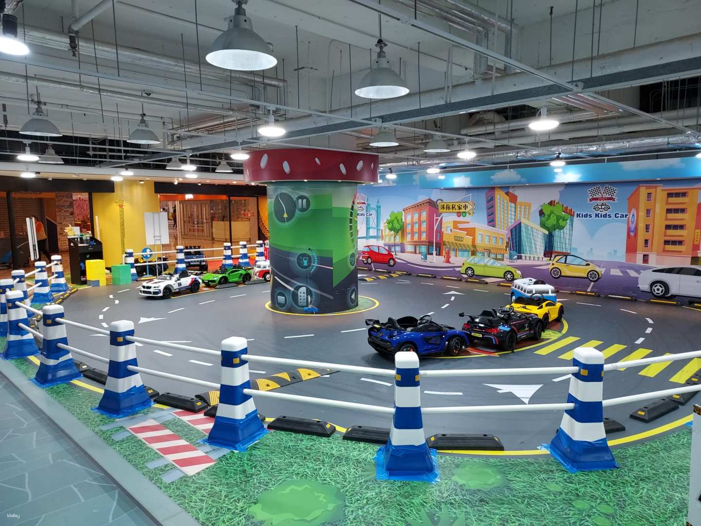 【Family Activity】“Kids Kid Car” Indoor Children Playground Ticket｜Tsim Sha Tsui - Photo 1 of 10